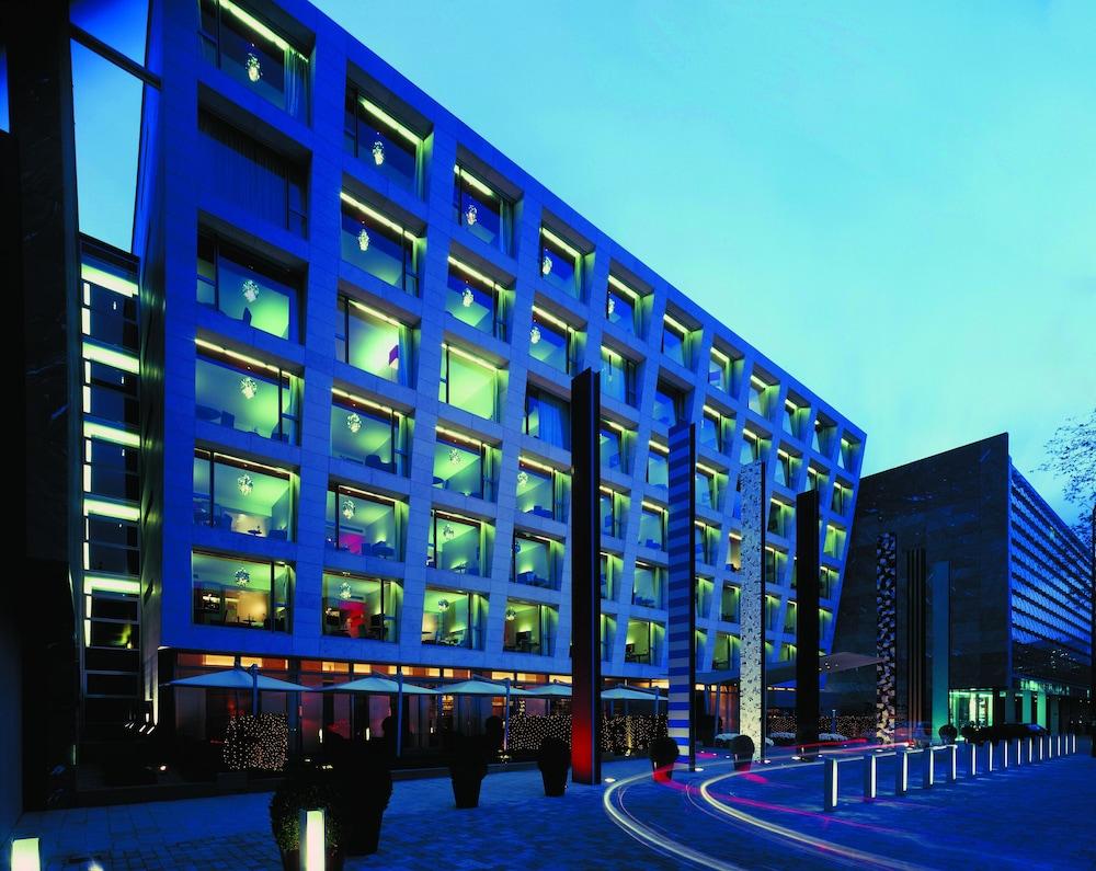 Radisson Blu Media Harbour Hotel, Duesseldorf Esterno foto