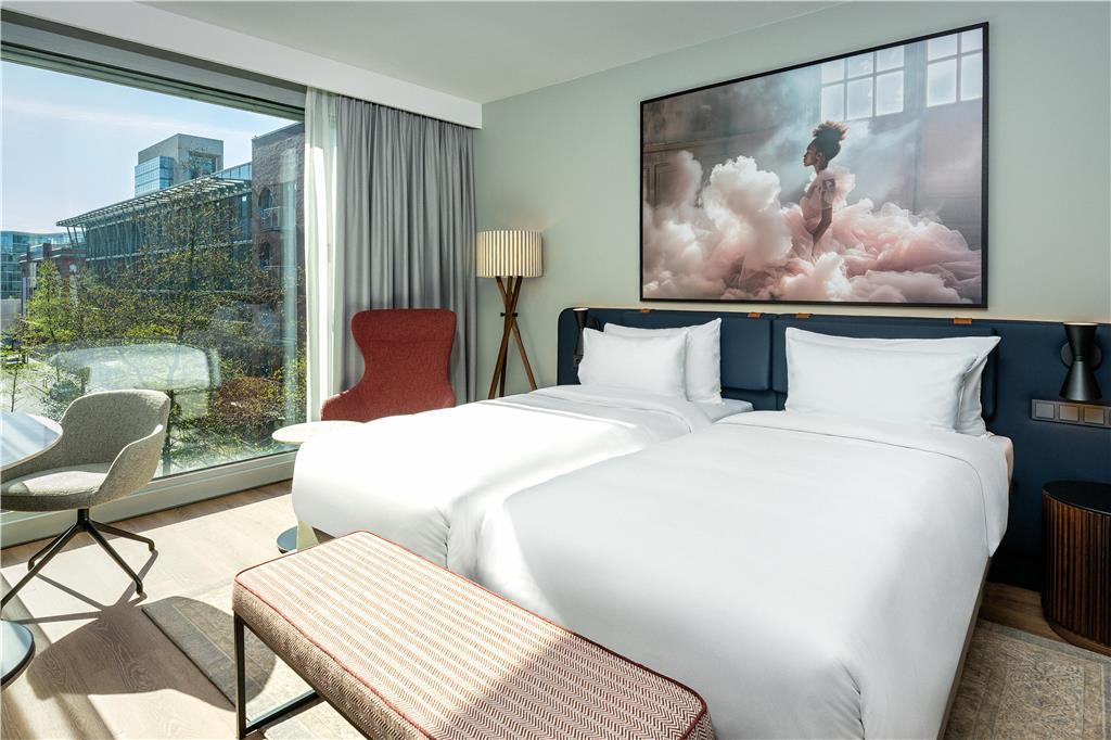 Radisson Blu Media Harbour Hotel, Duesseldorf Camera foto
